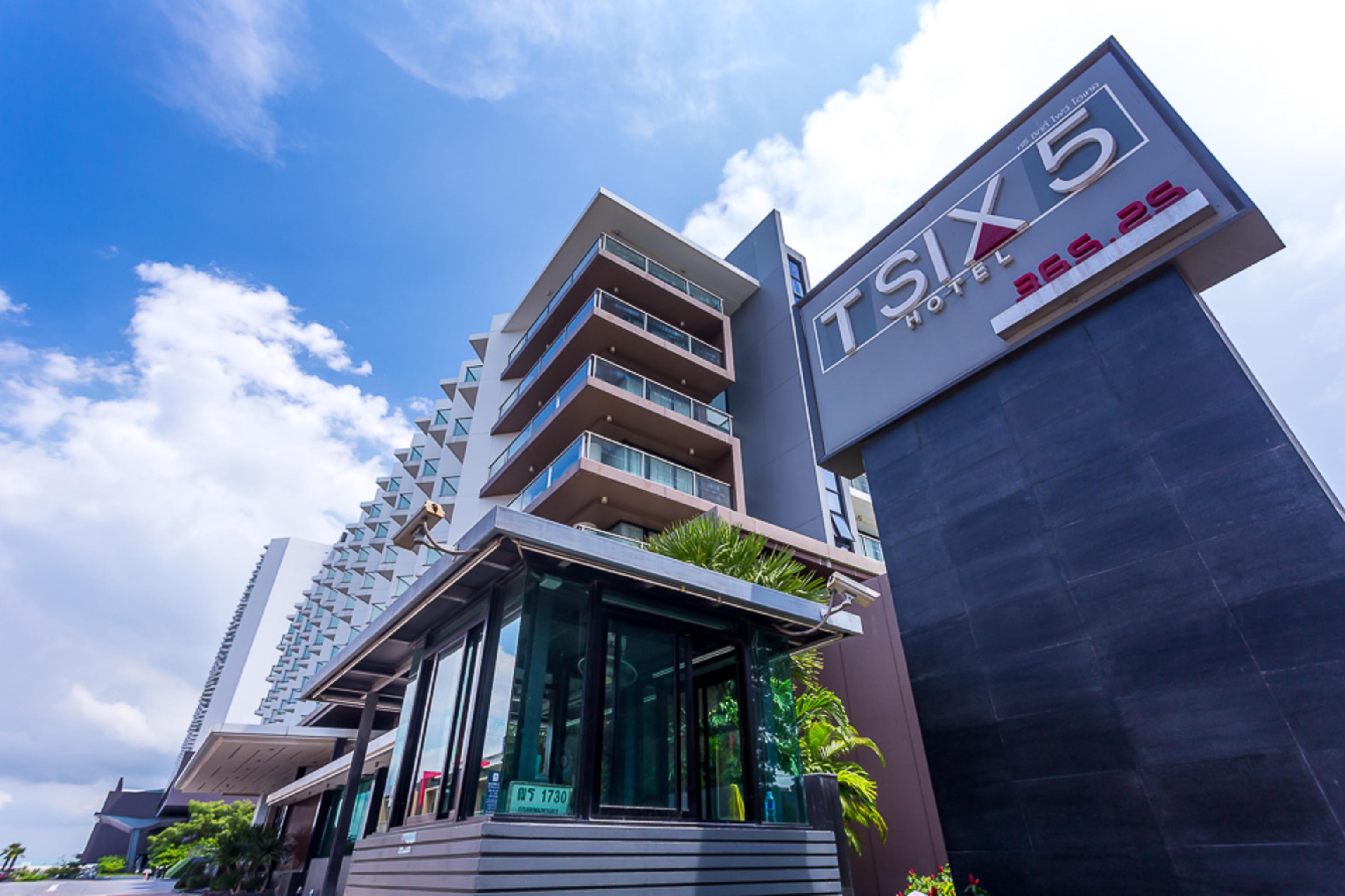 Tsix5 Hotel Pattaya Luaran gambar