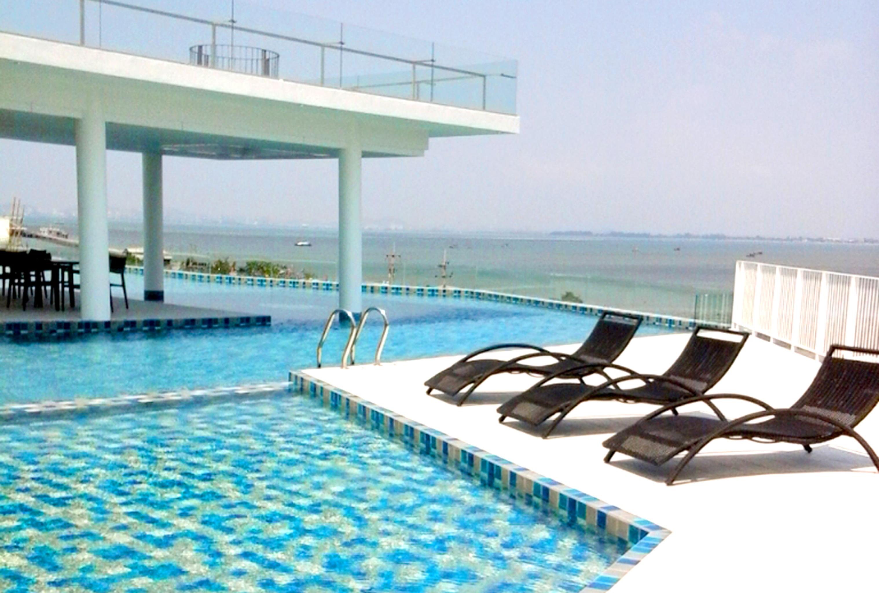 Tsix5 Hotel Pattaya Luaran gambar