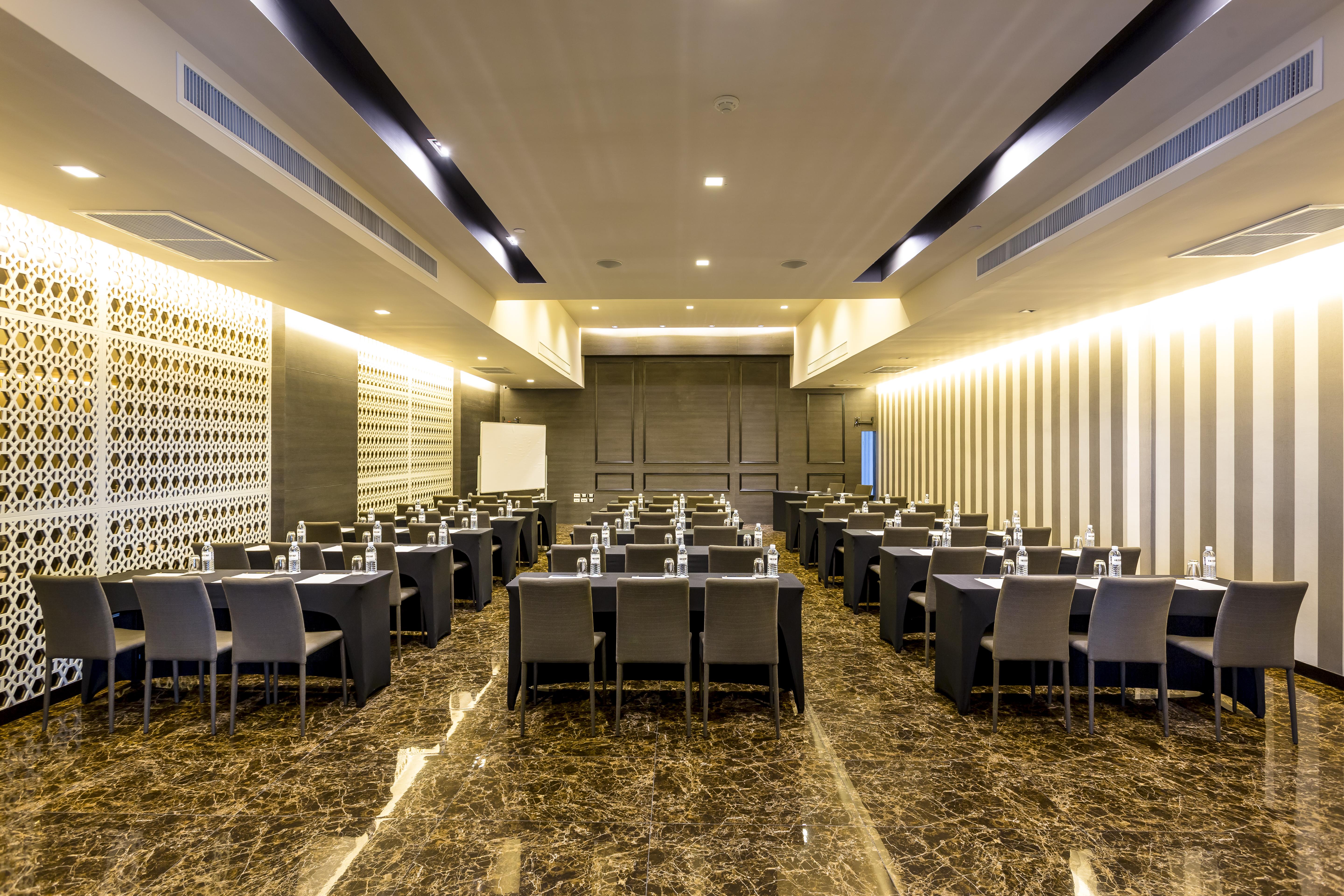 Tsix5 Hotel Pattaya Luaran gambar