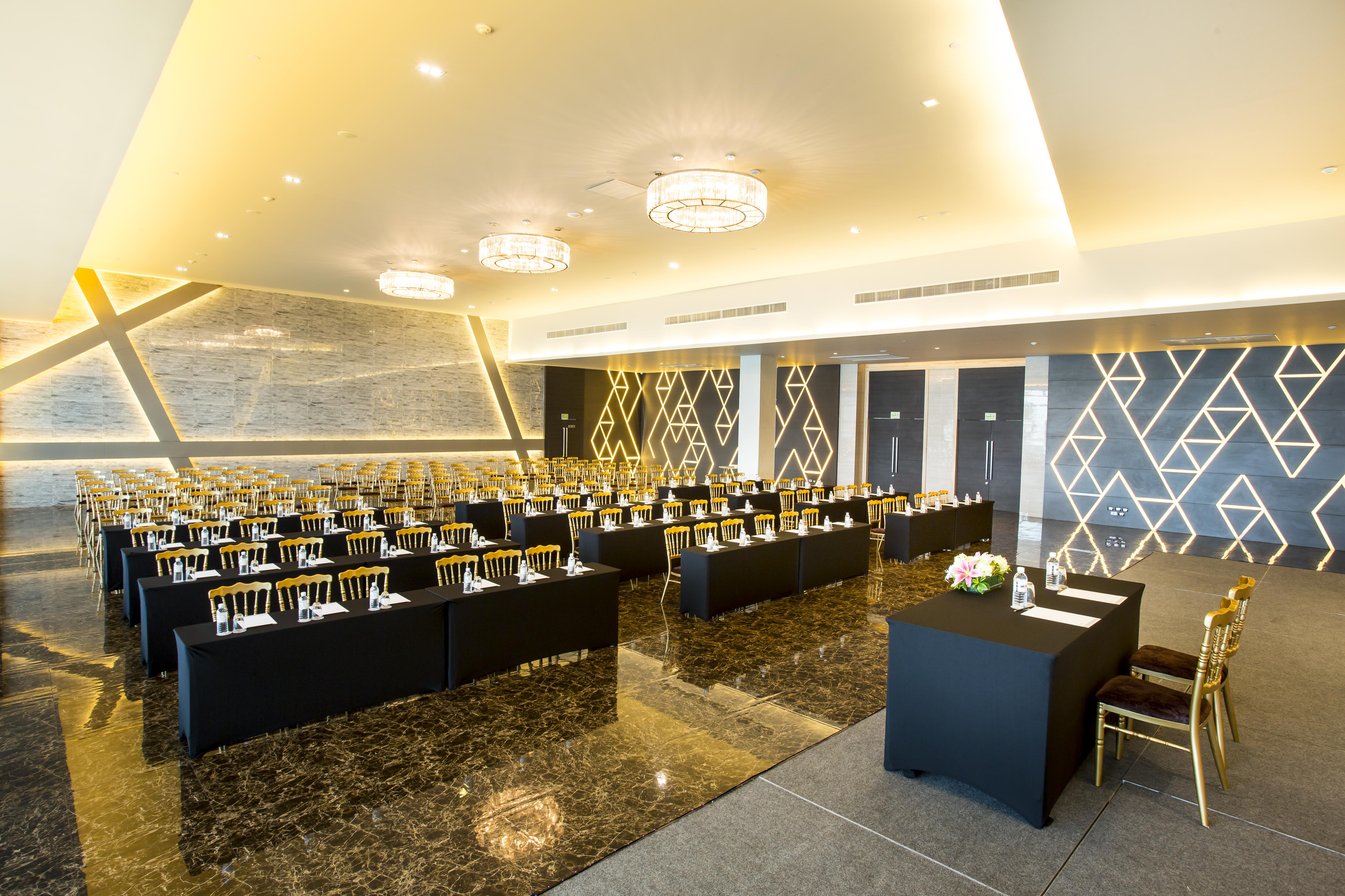 Tsix5 Hotel Pattaya Luaran gambar