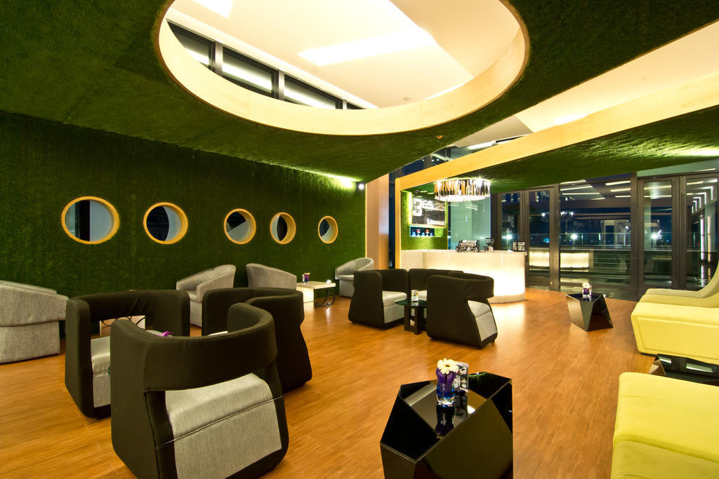 Tsix5 Hotel Pattaya Luaran gambar
