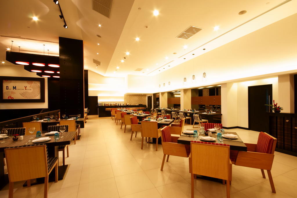Tsix5 Hotel Pattaya Luaran gambar