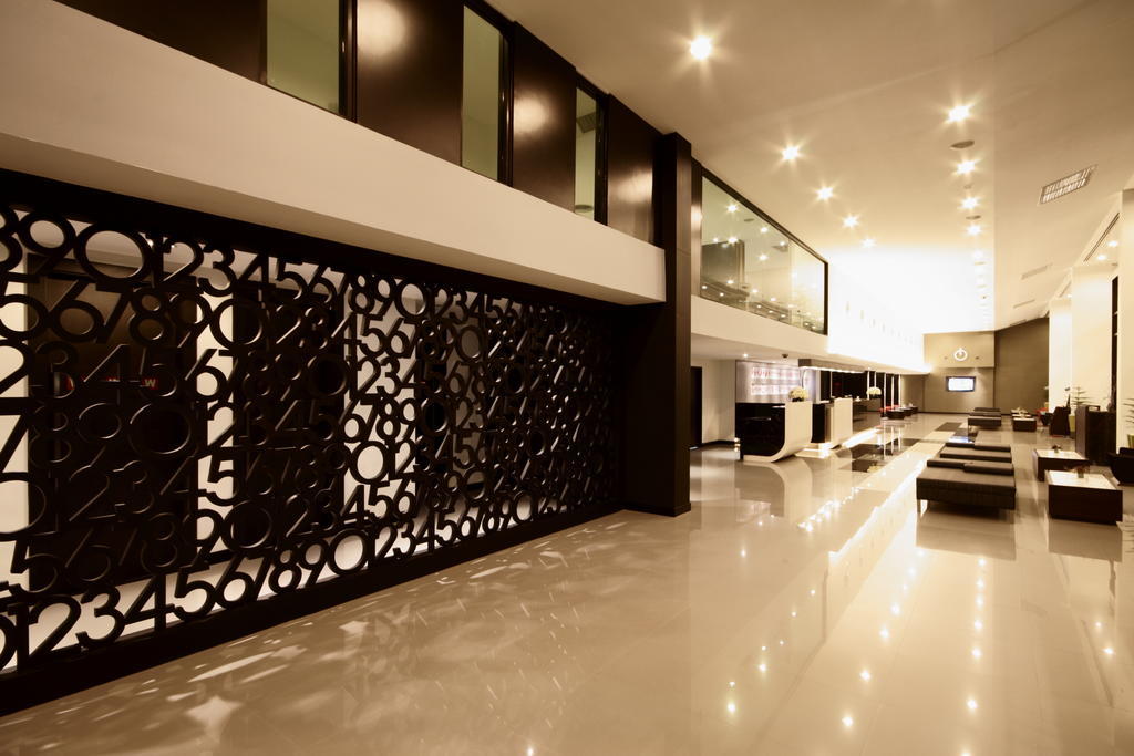Tsix5 Hotel Pattaya Luaran gambar