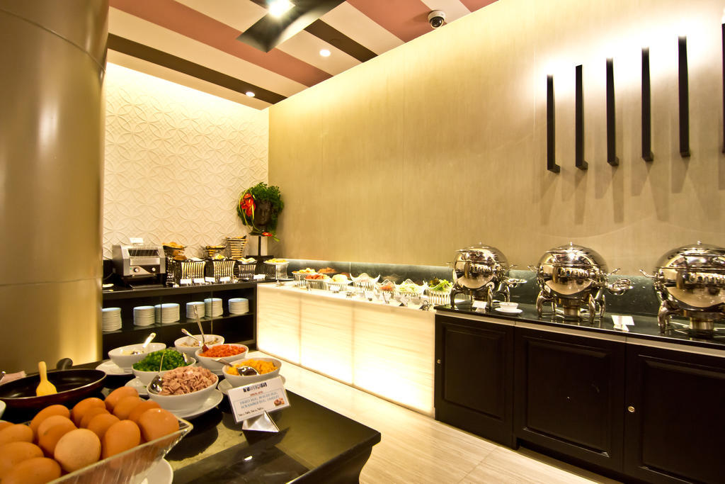 Tsix5 Hotel Pattaya Luaran gambar